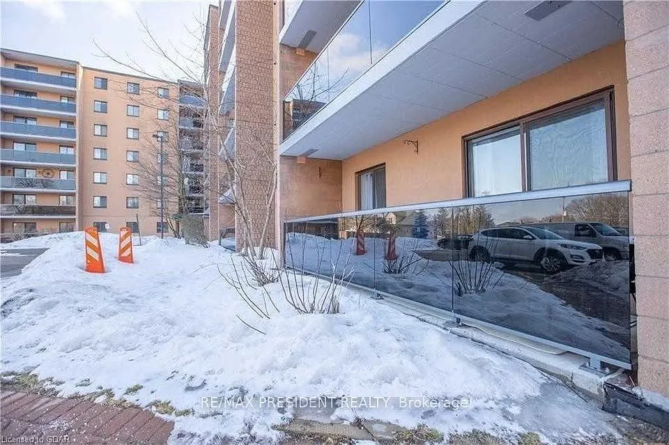 2 bed, $1,750 — Photo 3