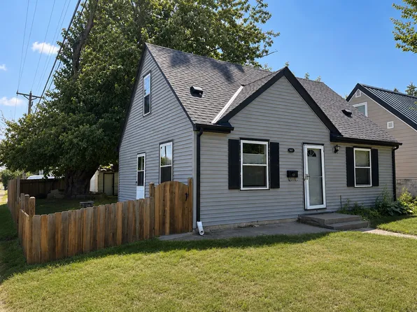5801 44th Ave S, Minneapolis, MN 55417