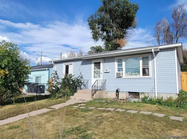 131 Ahrens Ave, Cheyenne, WY 82007