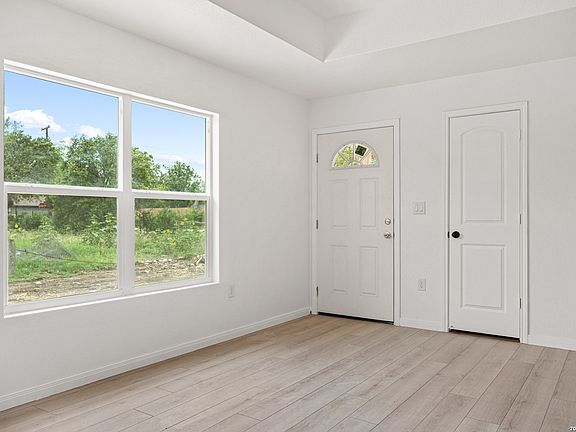 4th image of 9446 Strech Ave