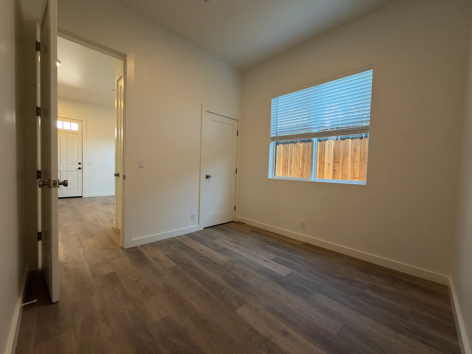 2 bed, $3,950 — Photo 4
