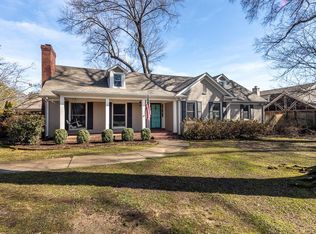 500 Colonial Rd, Memphis, TN 38117