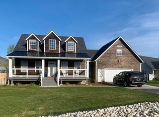 221 Merganser Ln, Hamilton, MT 59840