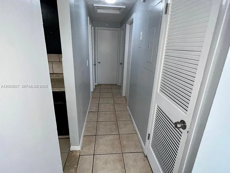 2644 West St — Photo 13