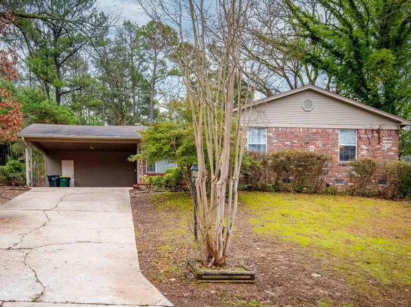 601 Hall Dr, Little Rock, AR 72205