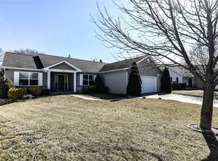 128 Fleur De Lis Dr, Wentzville, MO