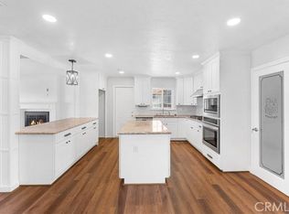 19511 Roanoke Rd, Apple Valley, CA 92307