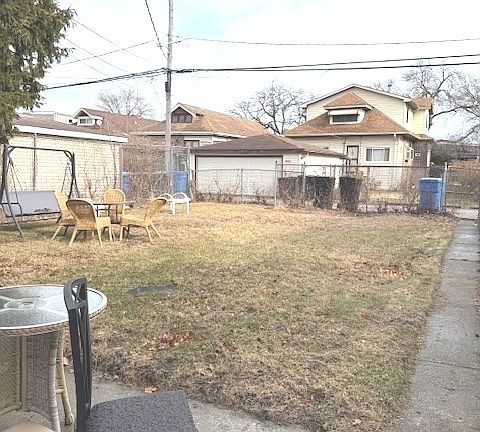 5th image of 8023 S Blackstone Ave