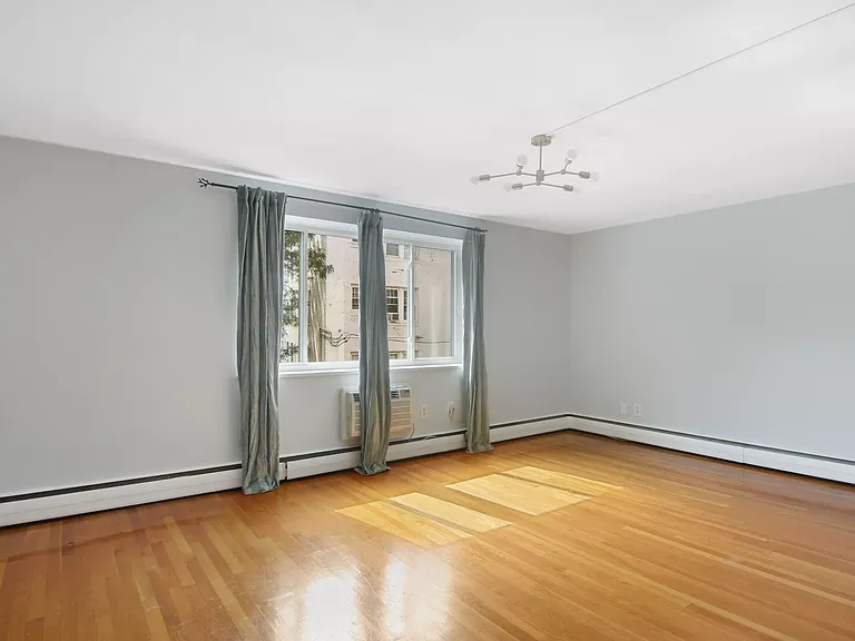 197 Kent St #23 — Photo 2