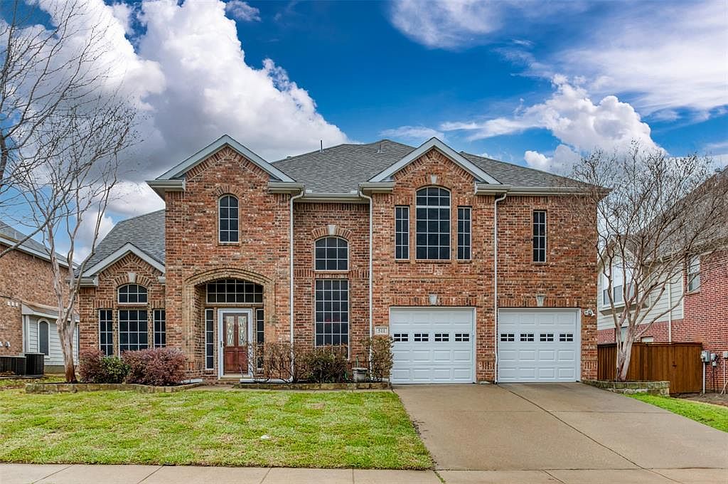 317 Burberry Dr, Grand Prairie, TX 75052 | Zillow