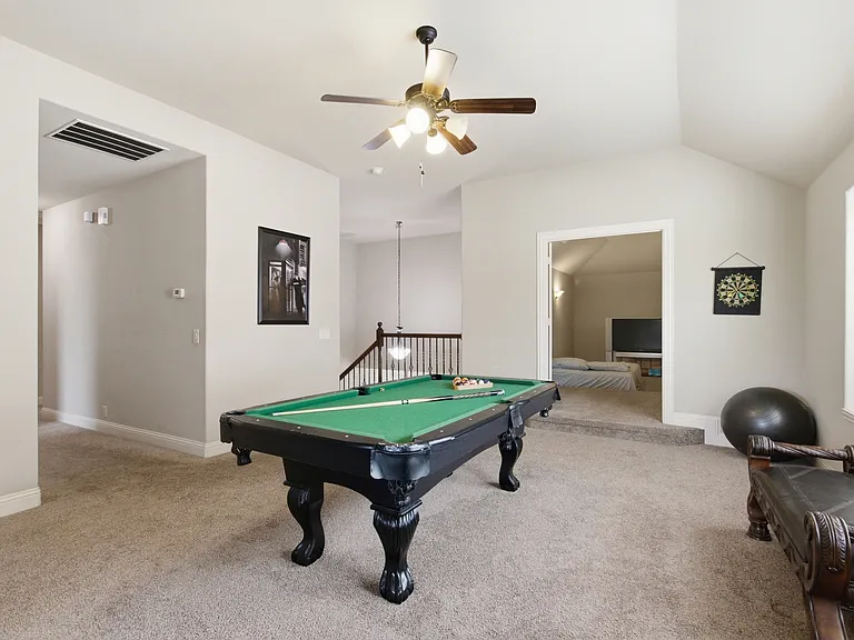 2304 Lynbridge Cir — Photo 29