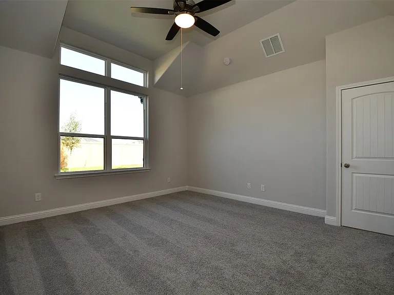 19718 Dwight Eisenhower Dr — Photo 22