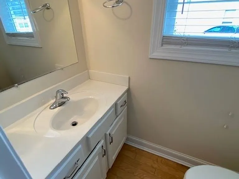 3225 Belmont Cir — Photo 10