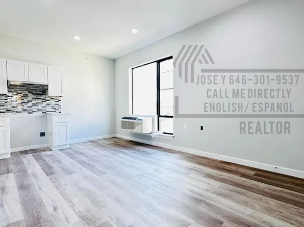65 Auburn St #196, Paterson, NJ 07501