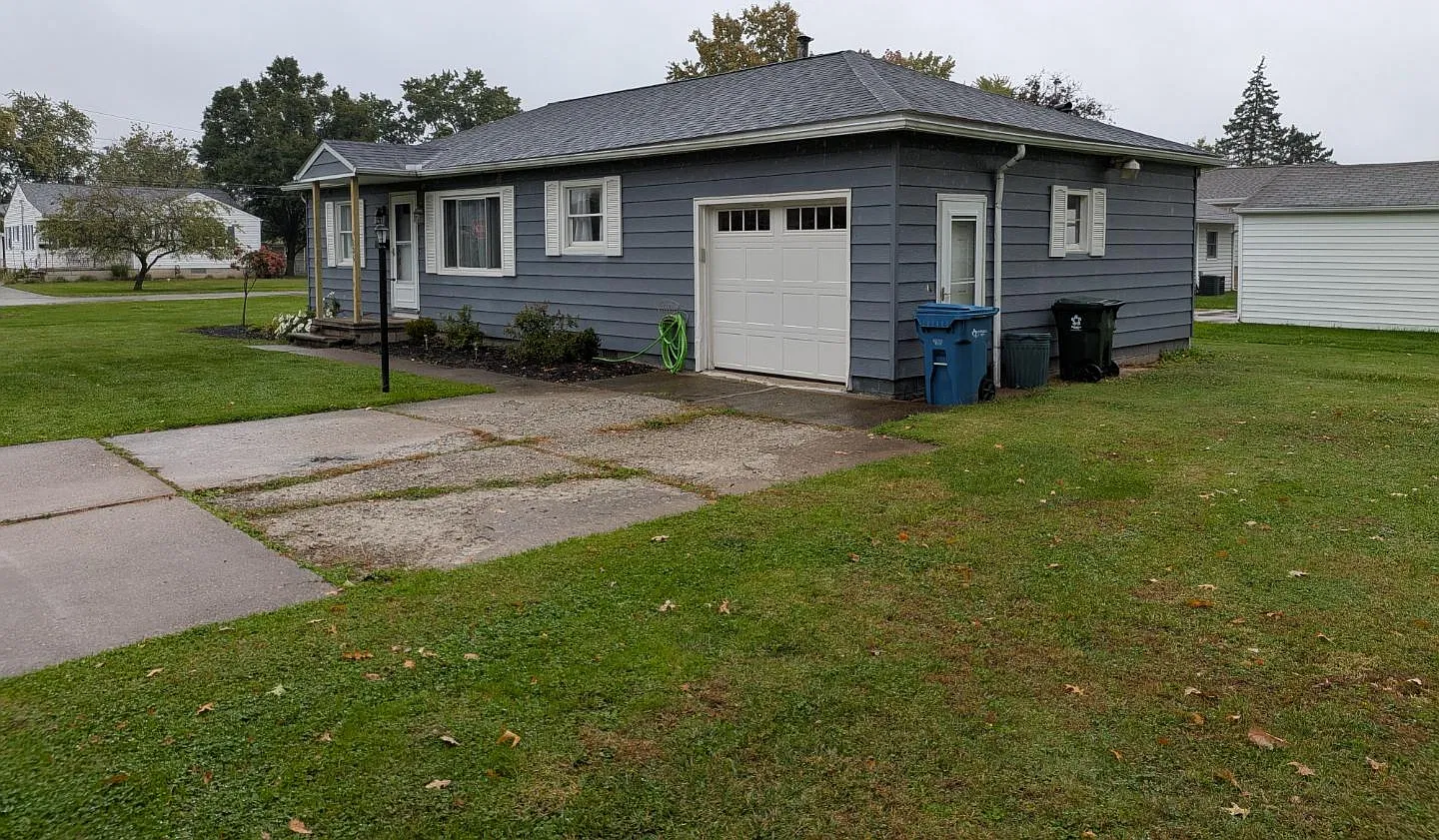 236 Brandt Ave — Photo 2