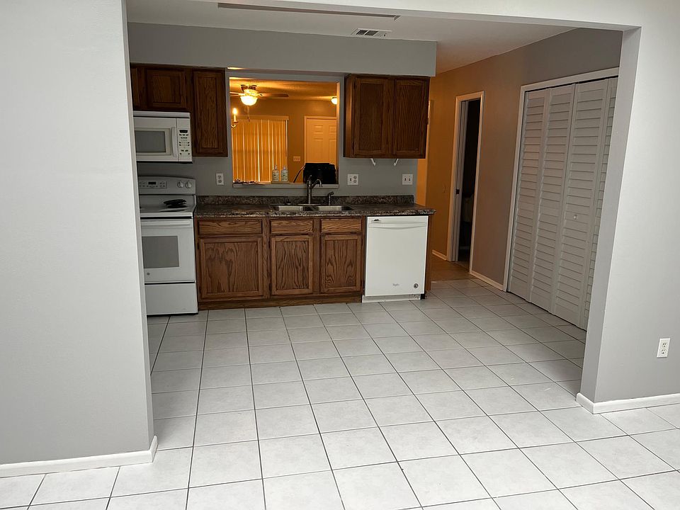 1st image of 2756 Brandon Cir