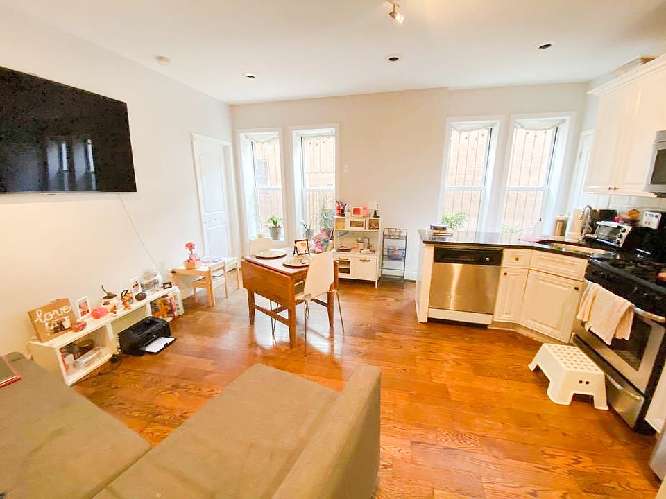 1st image of 2097 Dean St #1FF