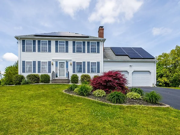6 Fleuette Dr, Bellingham, MA 02019