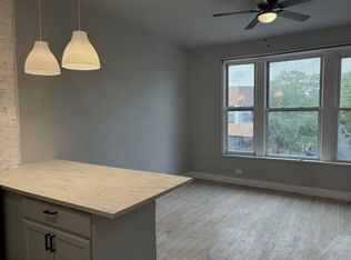 2890 N Milwaukee Ave #2F, Chicago, IL 60618