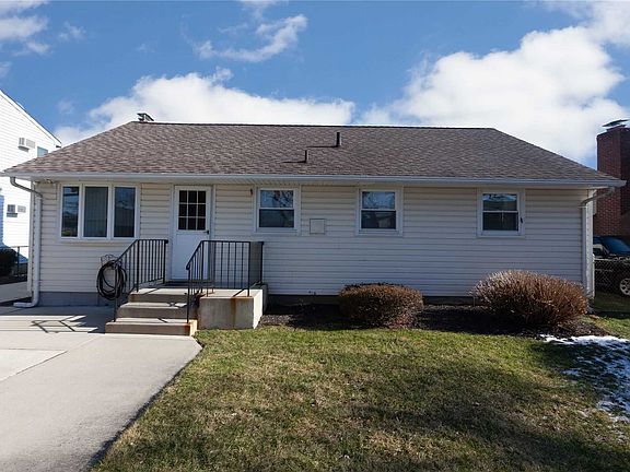 2nd image of 6 Oxford Pl