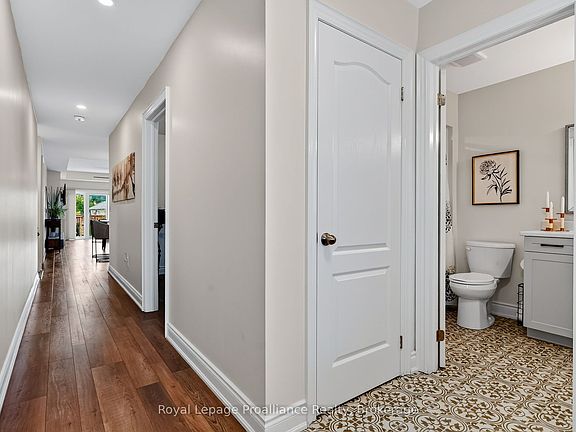 5th image of 492 Hayward St