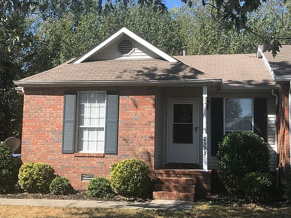 2nd image of 2595 Oak Hill Dr