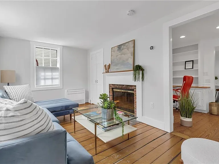 44 William St — Photo 22