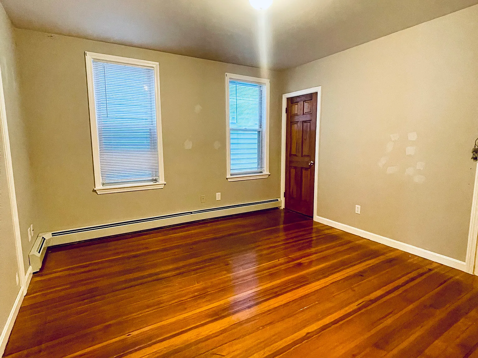 2 bed, 1200 sqft, $3,400 — Photo 4