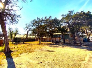 1307 Cedar Dr, Kerrville, TX 78028