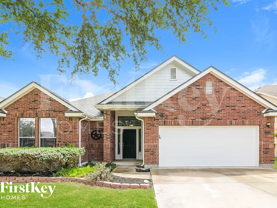 12230 Averhoff