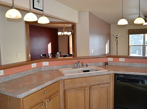 5th image of N6558 Canterbury Dr