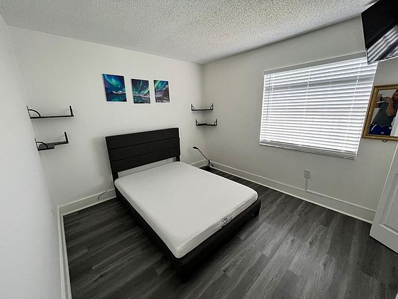 3rd image of 10865 NW 7th St APT 12
