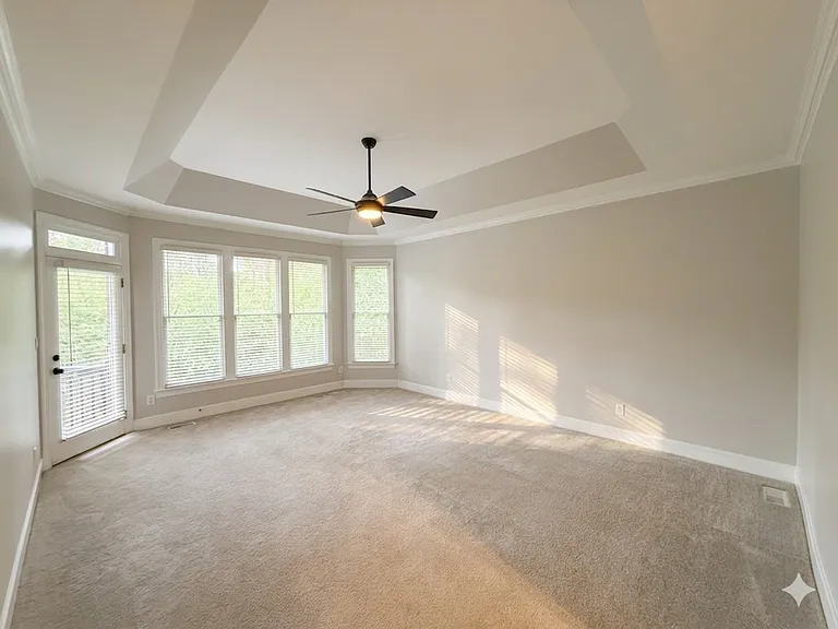 205 Tynemouth Dr — Photo 27