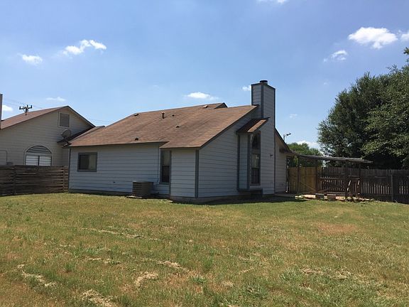 3rd image of 6102 Les Harrison Dr