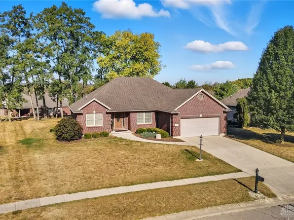 391 Sunset Dr, Carlisle, OH 45005