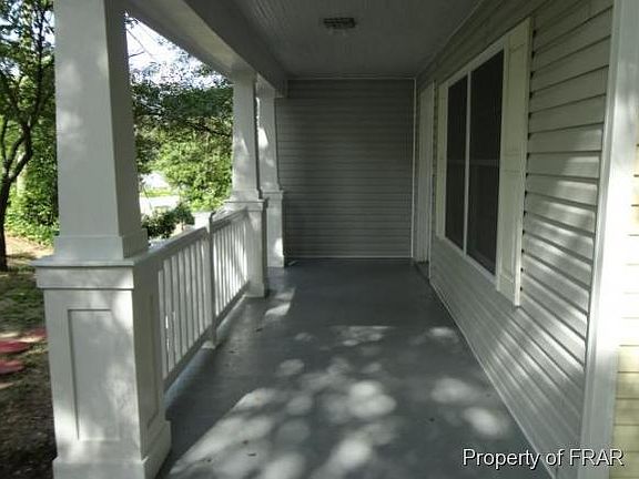 2nd image of 110 Buckingham Ave