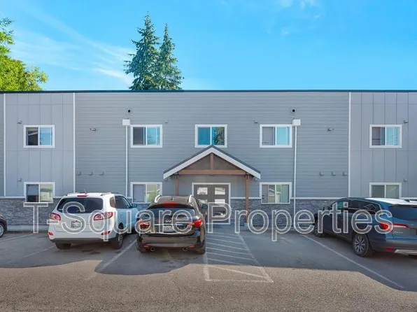 225 164th St SE #102, Bothell, WA 98012