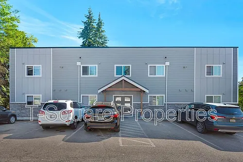 225 164th St SE #102 Photo 1