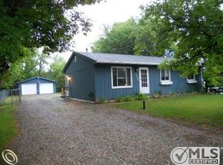 1115 Vinewood St, Auburn Hills, MI 48326