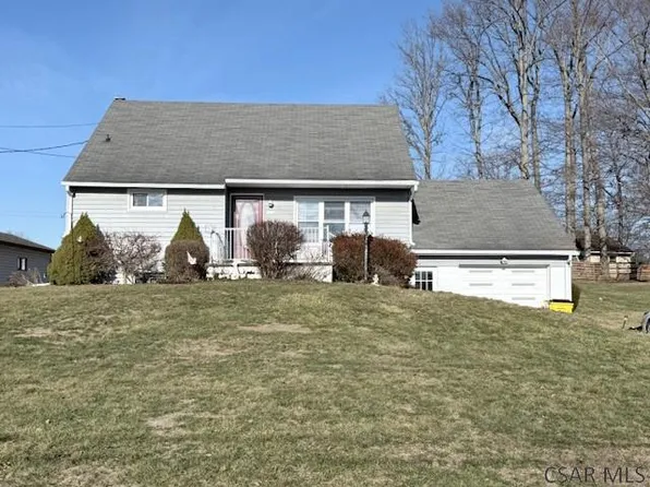 140 Sunset Dr, Davidsville, PA 15928