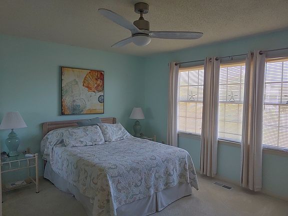 bedroom 1 with queen bed