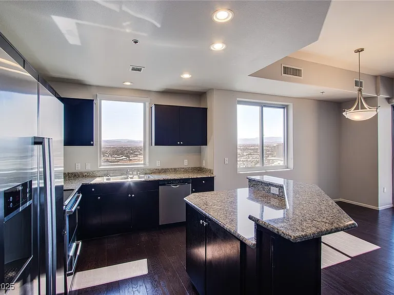 8255 Las Vegas Blvd S #1702 — Photo 33