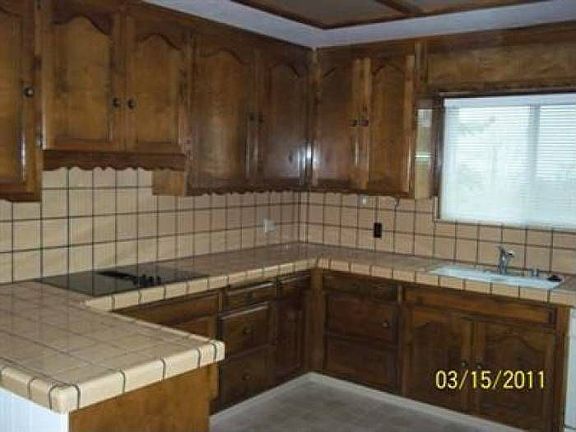 2nd image of 3557 Buena Vista Dr