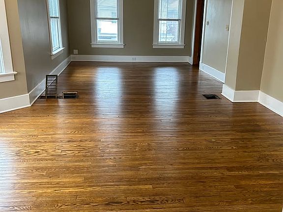 2nd image of 2702 Raspberry St #1
