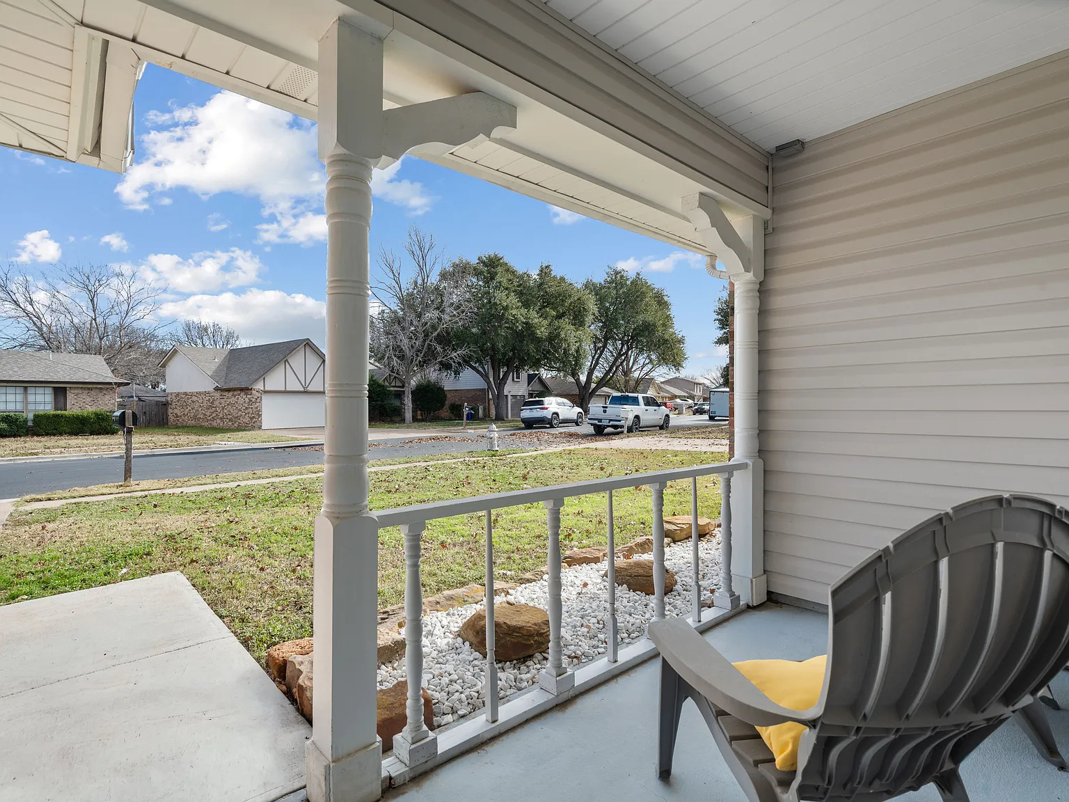 3 bed, 1282 sqft, $2,100 — Photo 3