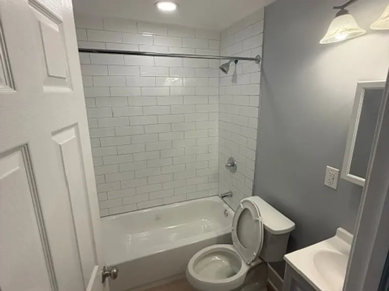 6731 Haverford Ave — Photo 12