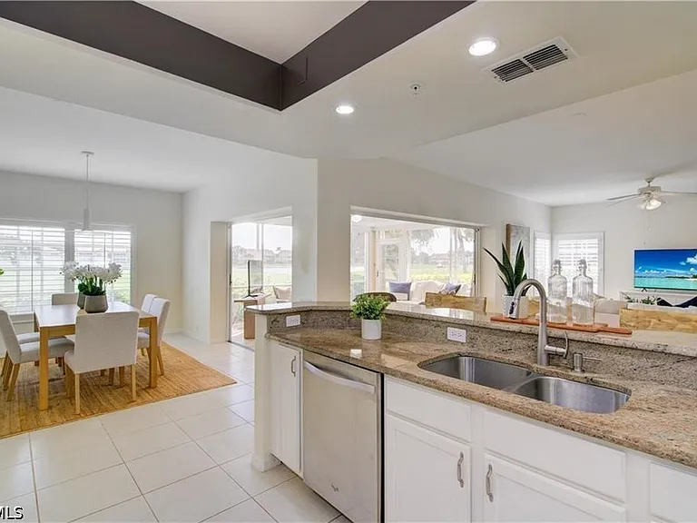 28044 Cavendish Ct — Photo 14