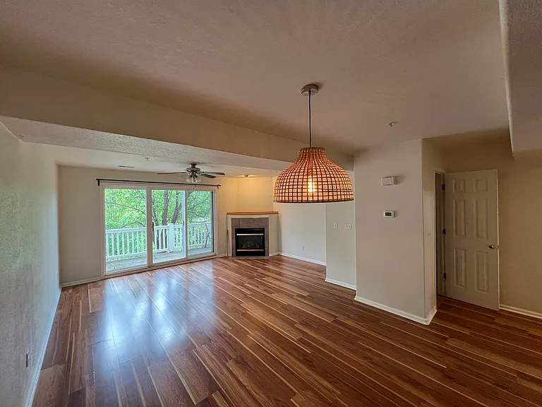 4953 Noble Park Pl — Photo 5