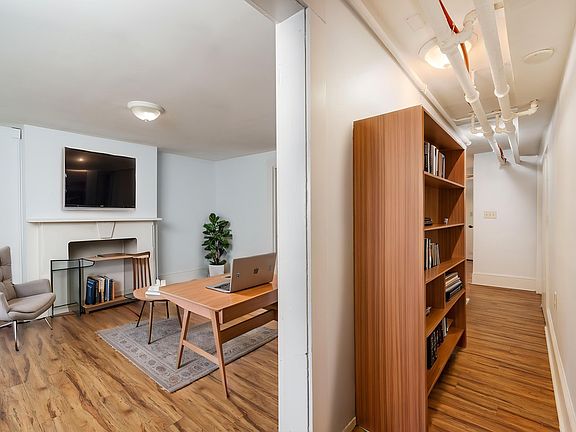 4th image of 339 Webster Ave #1
