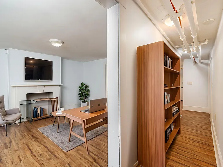 339 Webster Ave #1 — Photo 4